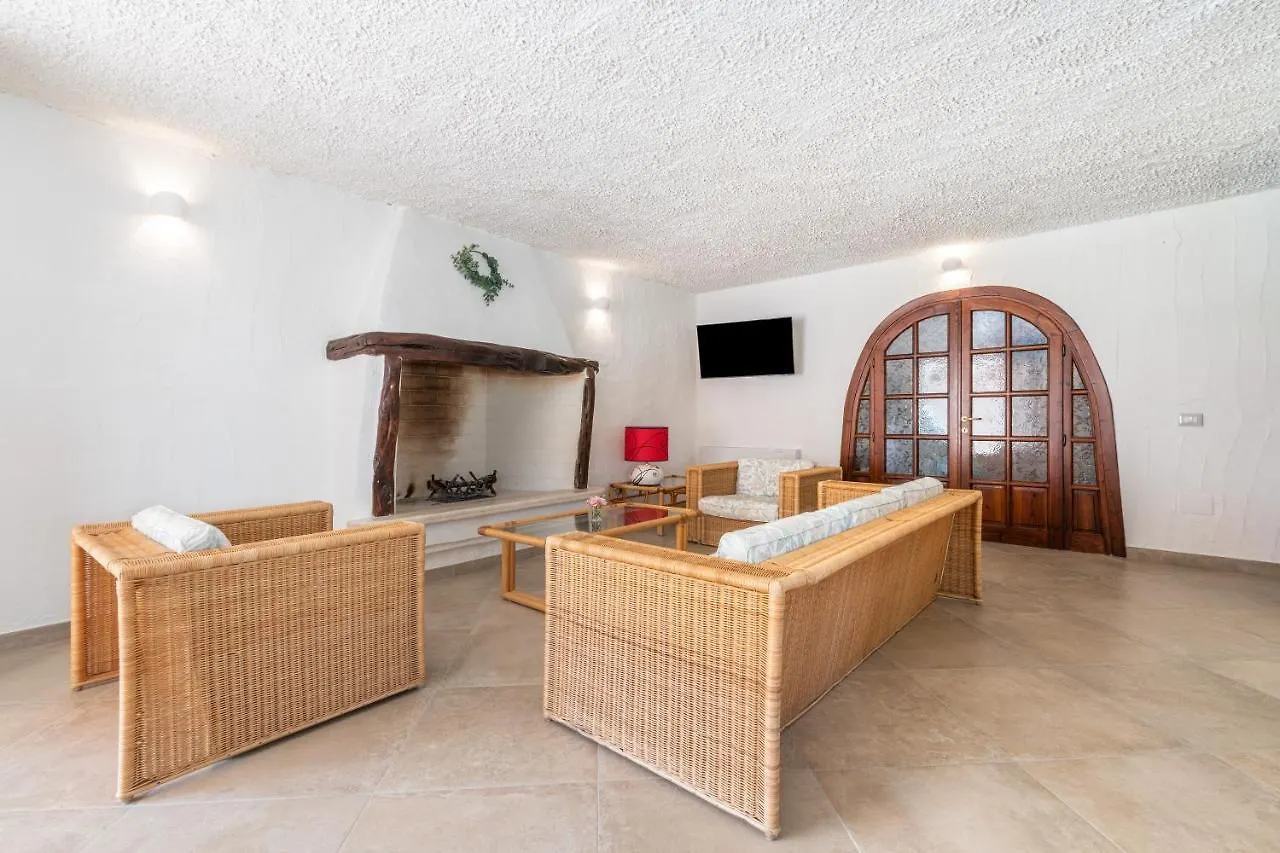 Casa vacanze Villa Eleonora Residence App To 2 Capoterra Italia